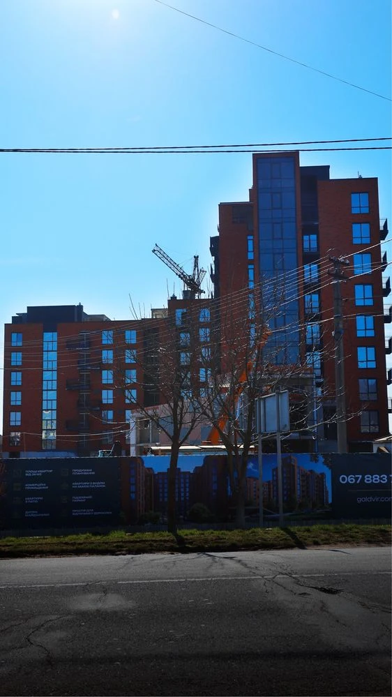 Sale of a spacious one-bedroom apartment in the exclusive Royal residential complex