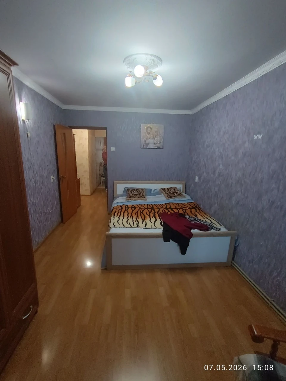 Sale of a 2-bedroom apartment 3/5