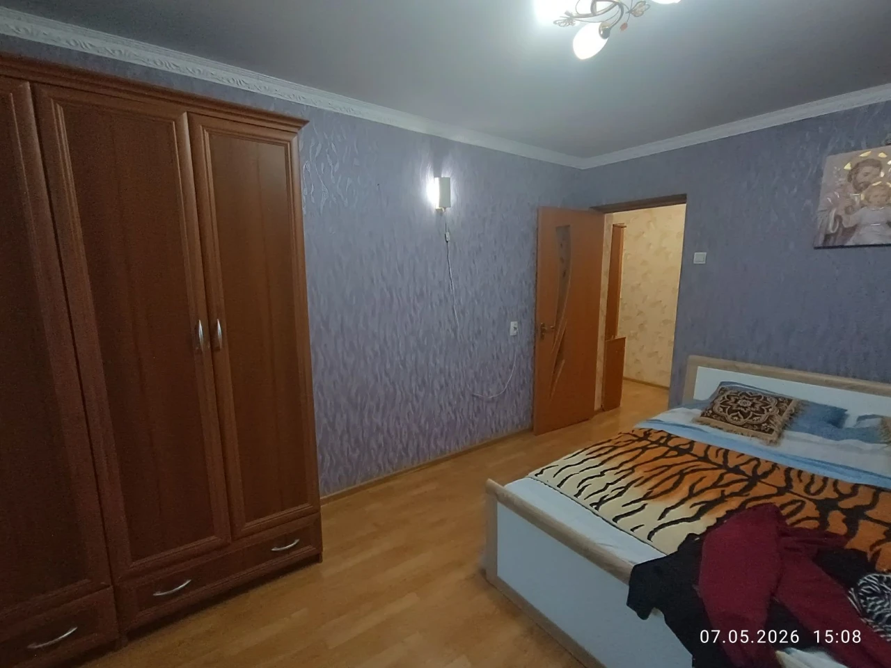 Sale of a 2-bedroom apartment 3/5