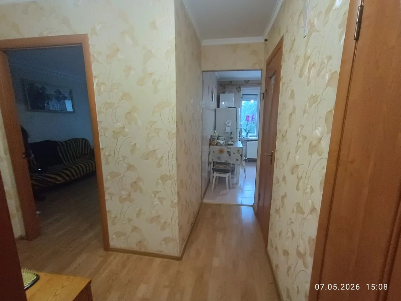 Sale of a 2-bedroom apartment 3/5