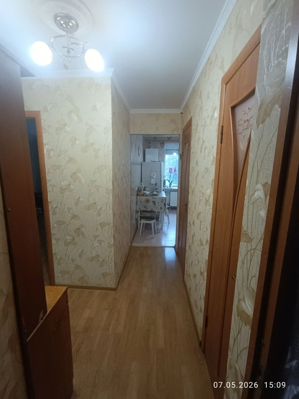 Sale of a 2-bedroom apartment 3/5