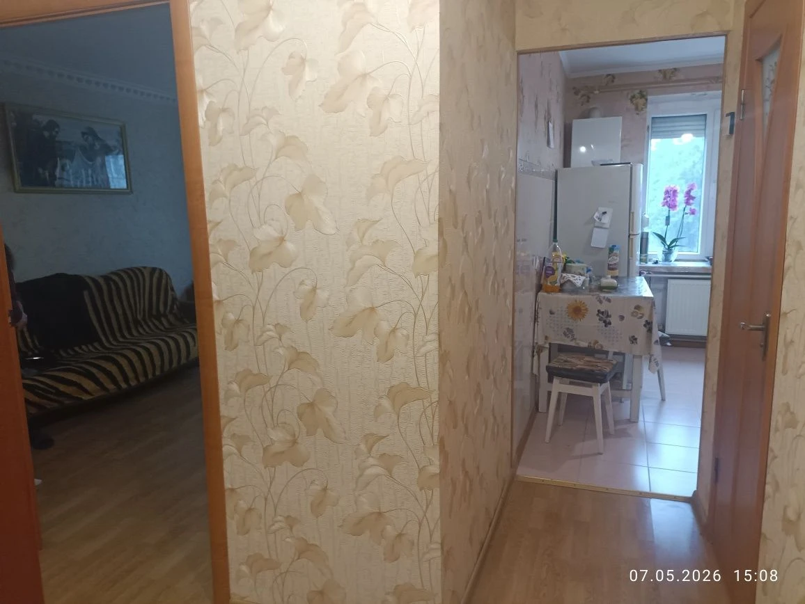 Sale of a 2-bedroom apartment 3/5