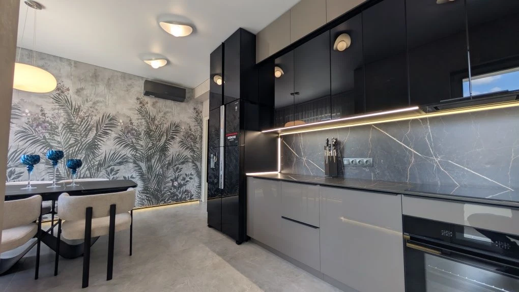 For sale: Stylish apartment in new building