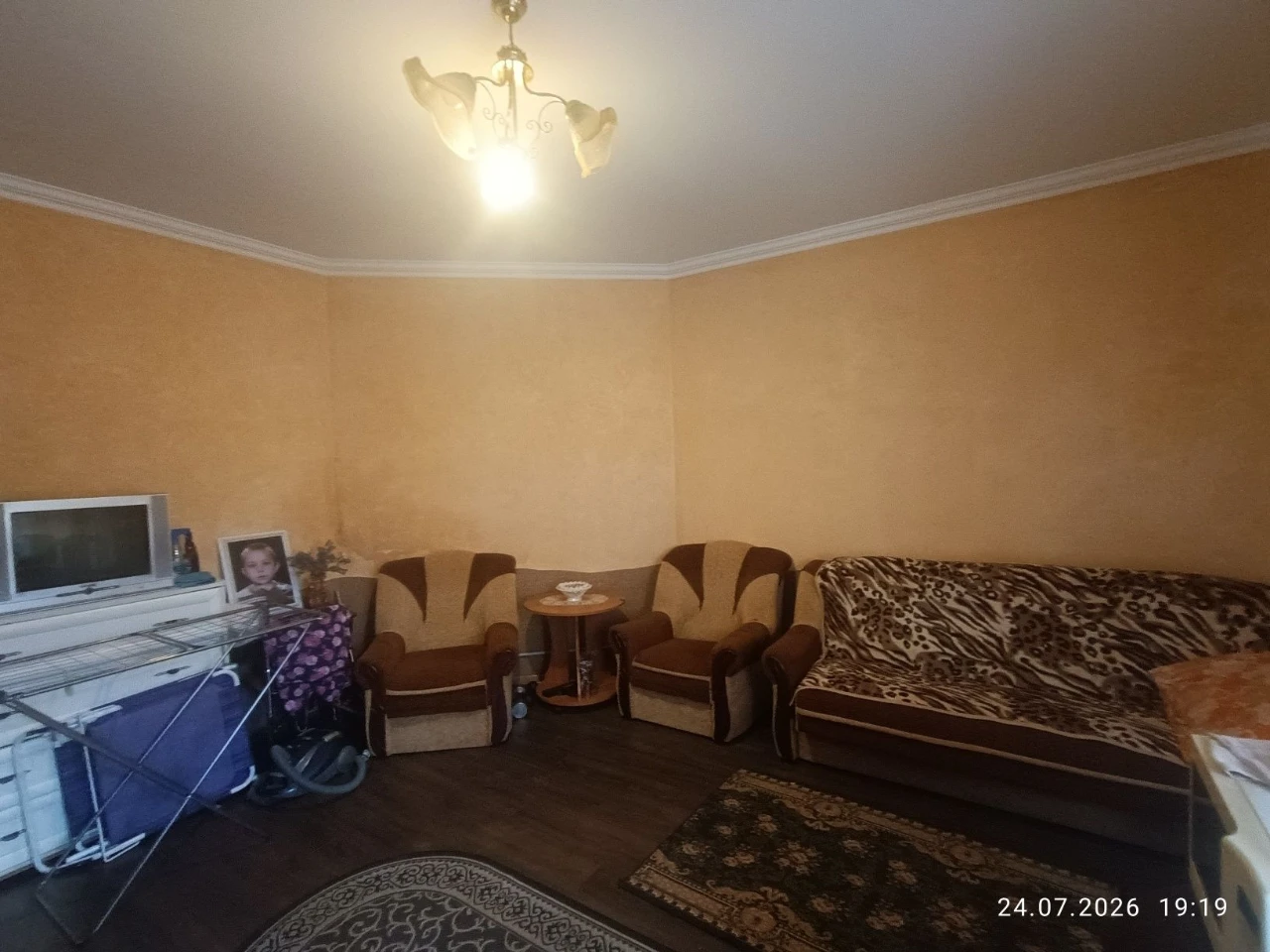 Продається ОДНО-кімнатна квартира Центр