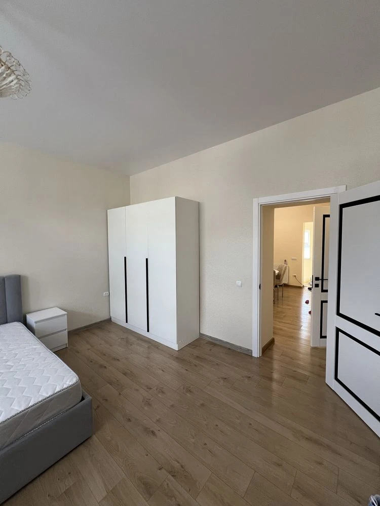 Apartment for sale on Yaroslav the Wise Street.