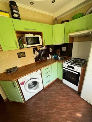 Sale of 2-room apartment. District - Cosmos. With repair
