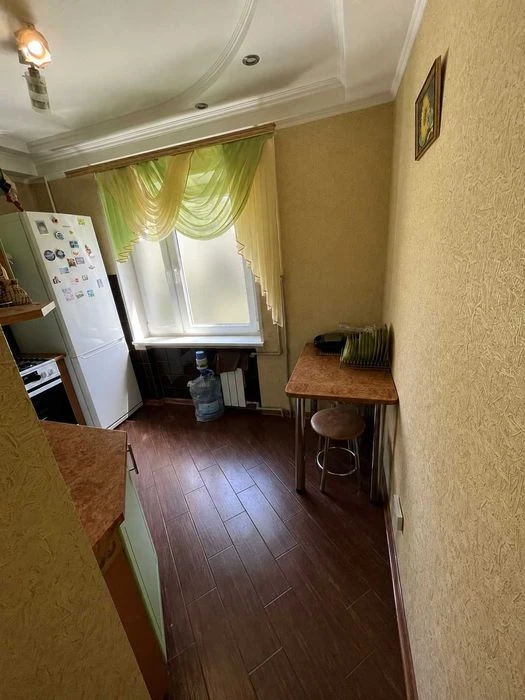 Sale of 2-room apartment. District - Cosmos. With repair