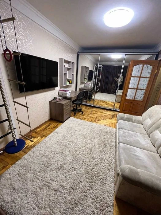 Sale of 2-room apartment. District - Cosmos. With repair