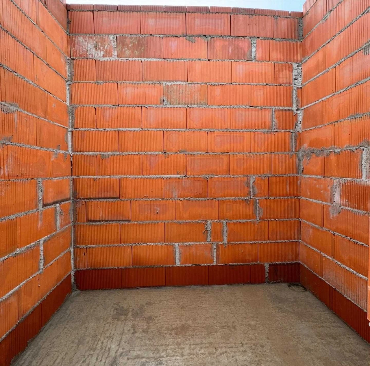 Продається квартира в новобудові, район Росвигово, Мукачево