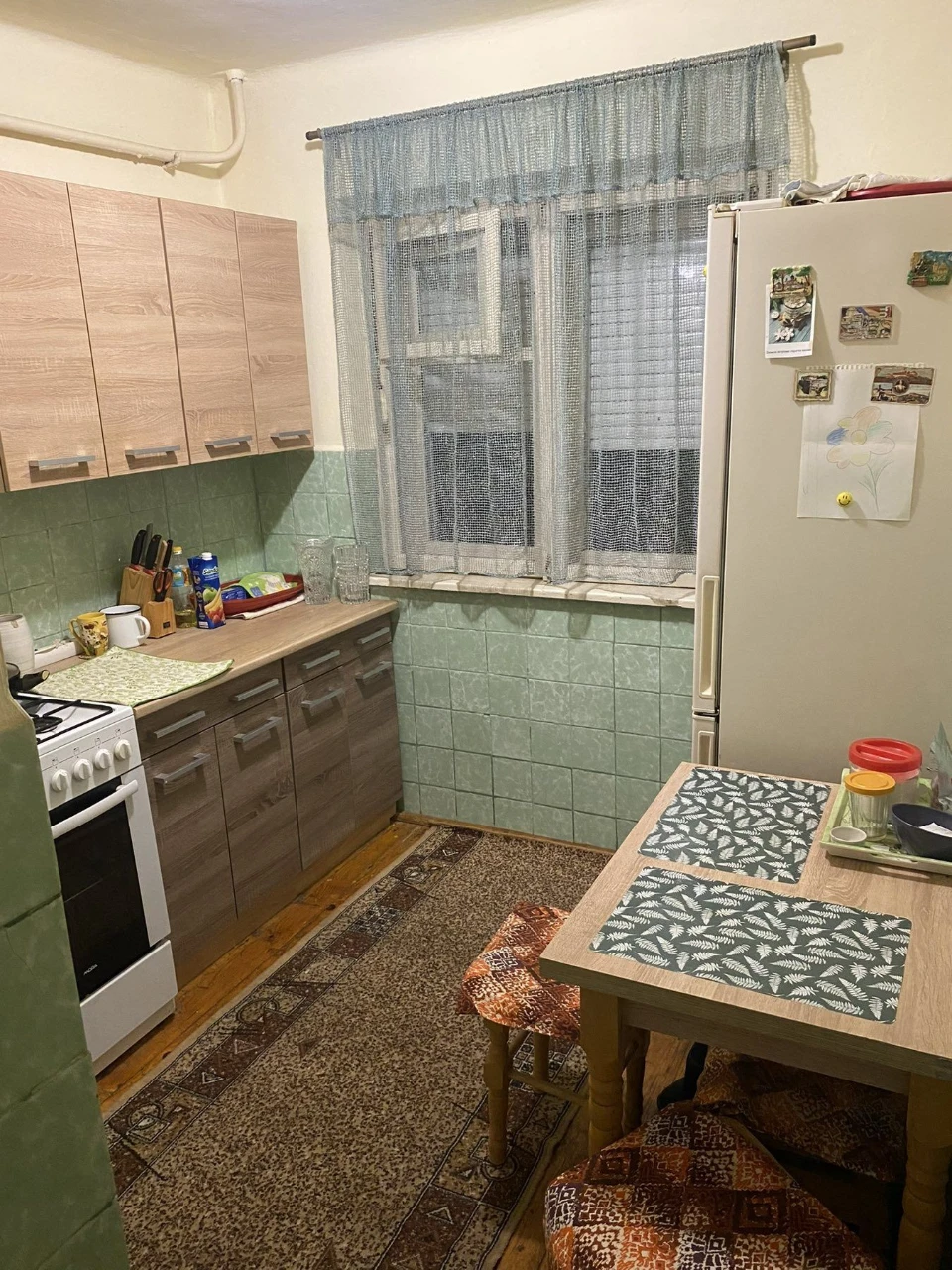 3 bedroom apartment in Uzhgorod, Stusa Street