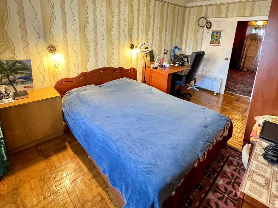 Квартира. Киев, Леся Курбаса просп.