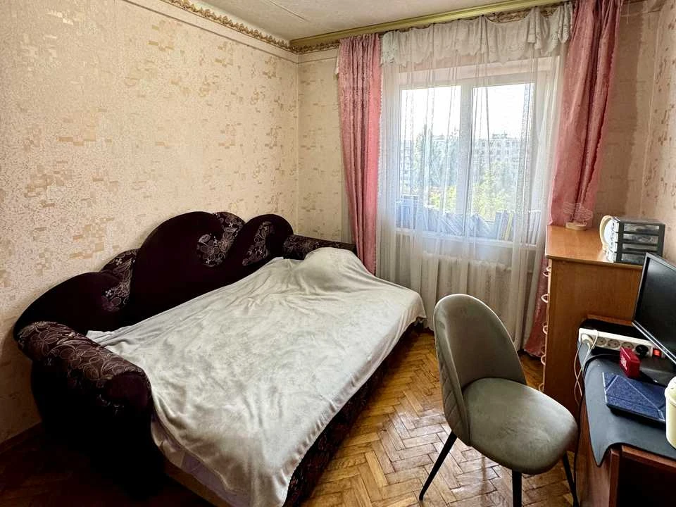 Квартира. Киев, Леся Курбаса просп.