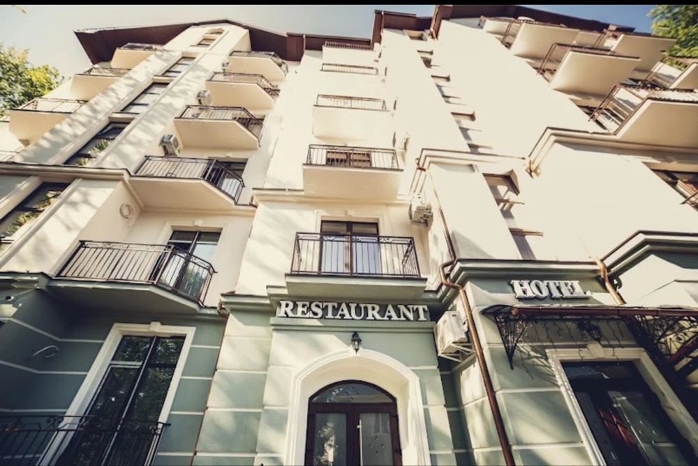Sale of 3 ready apartments in the "Kaiserwald" hotel on the territory