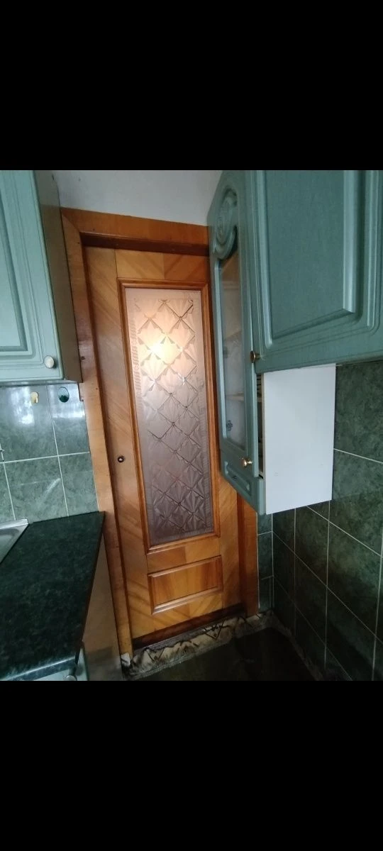 Продается 4-комнатная квартира, центр (Ощадбанк)