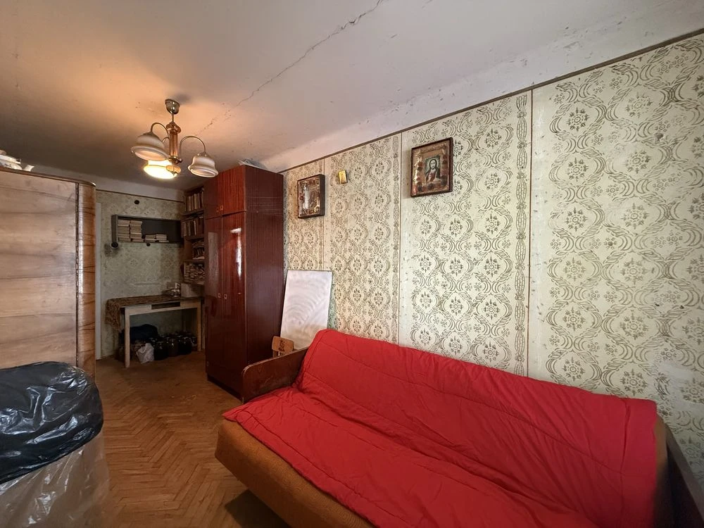 Apartment/Commercial