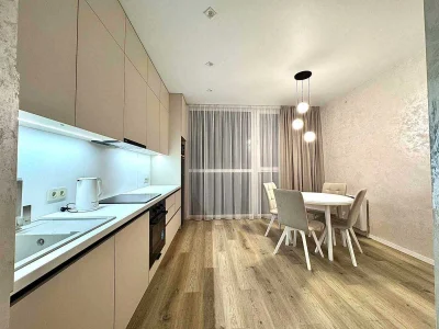 Продаж 1-кв, 40 м², м. Свалява, ЖК "Набережний квартал"