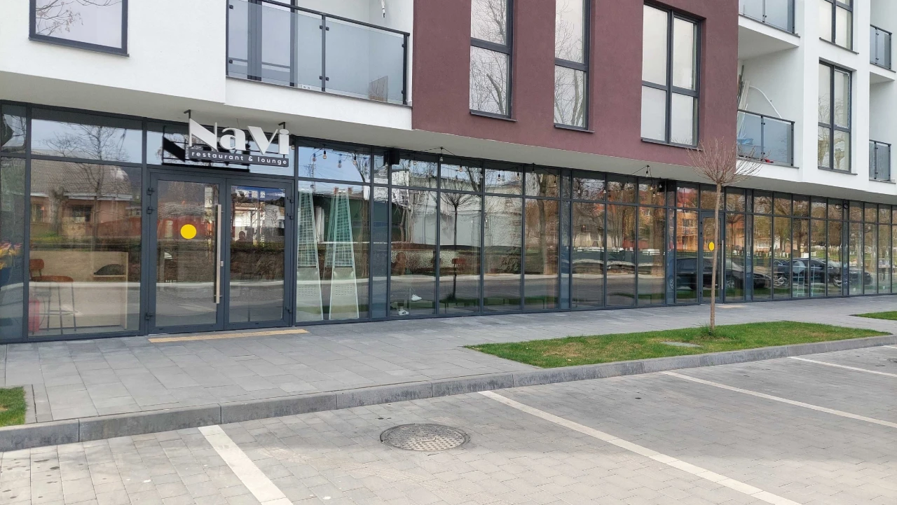 Продаж 1-кв, 40 м², м. Свалява, ЖК "Набережний квартал"