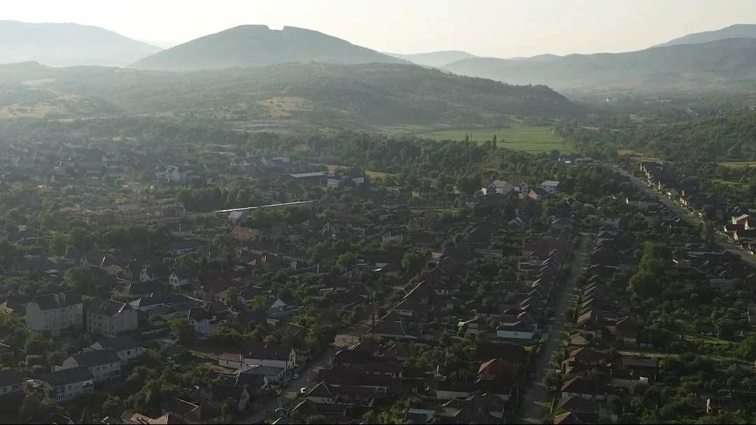 Продажа новостройки на склонах гор. ЖК "ARENA HILLS". Город Сва