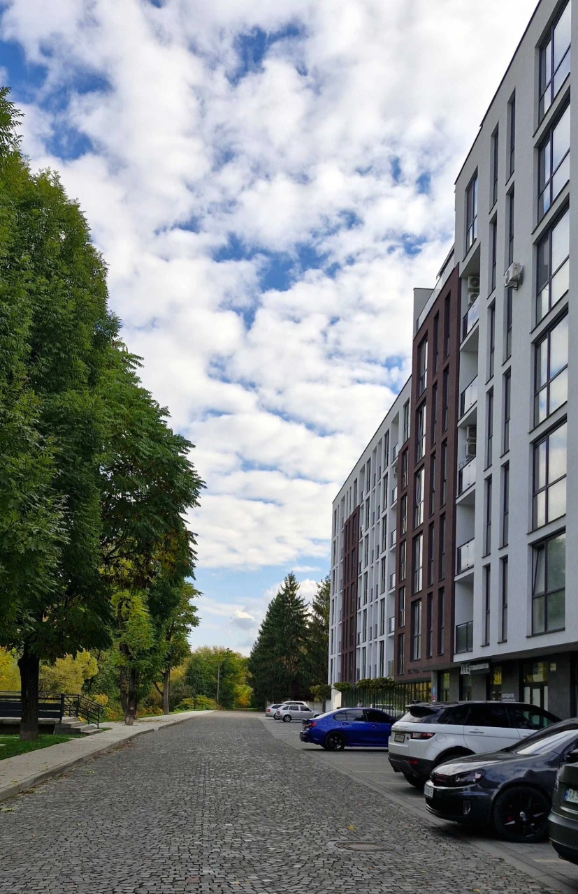 Zakarpattia. Sale of apartments in a modern complex in the city of Sva