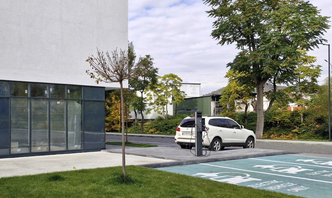 Zakarpattia. Sale of apartments in a modern complex in the city of Sva
