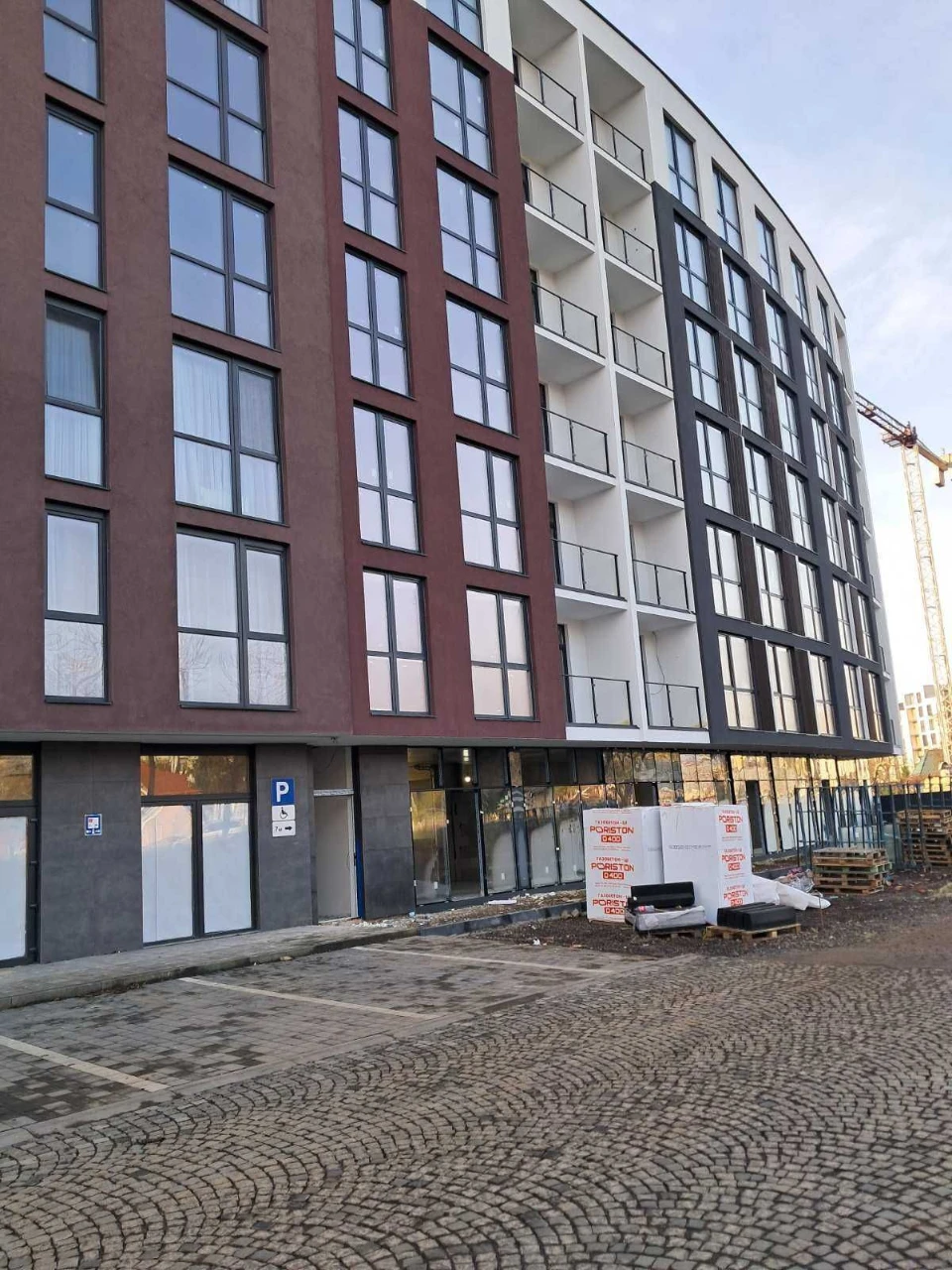 Zakarpattia. Sale of apartments in a modern complex in the city of Sva