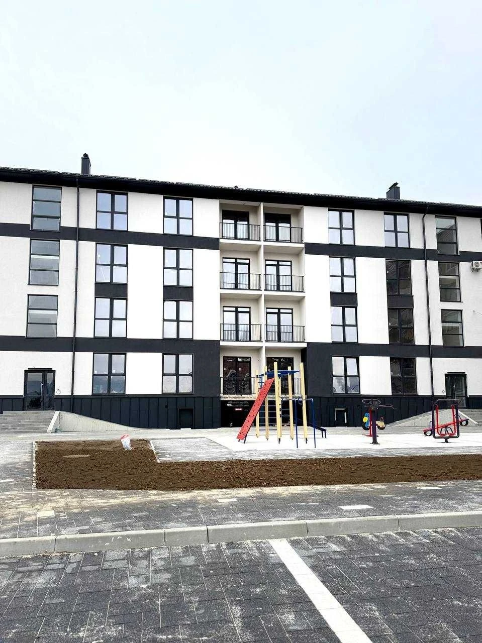 Продажа новостройки на склонах гор. Закарпаття. ЖК "ARENA HILLS