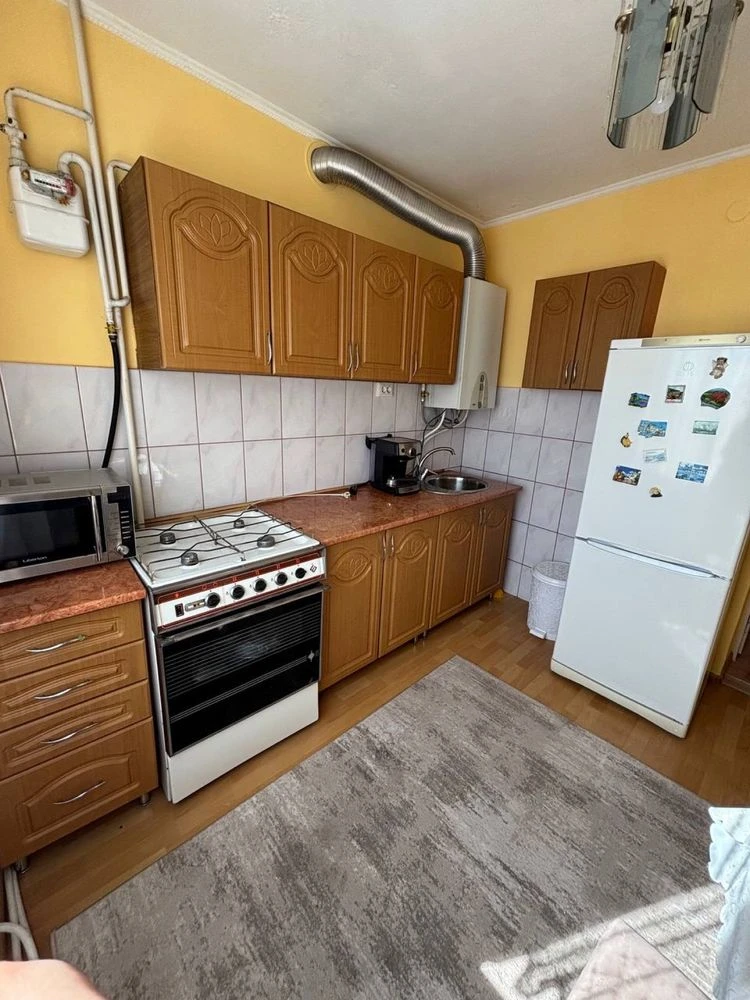 Продаж 2 кімнатної квартири по вул. Ірпінська.