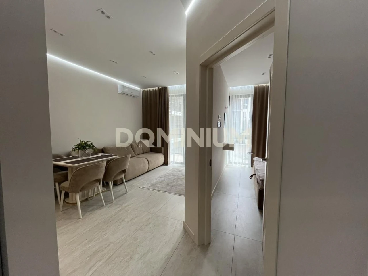 Spacious, modern apartment in the Sky Ci complex for sale