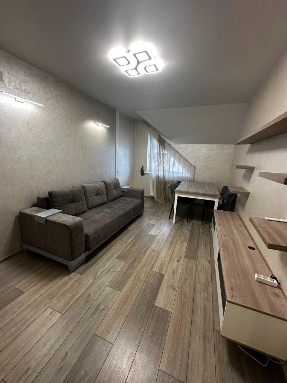 Apartment for sale in the city of Tyach