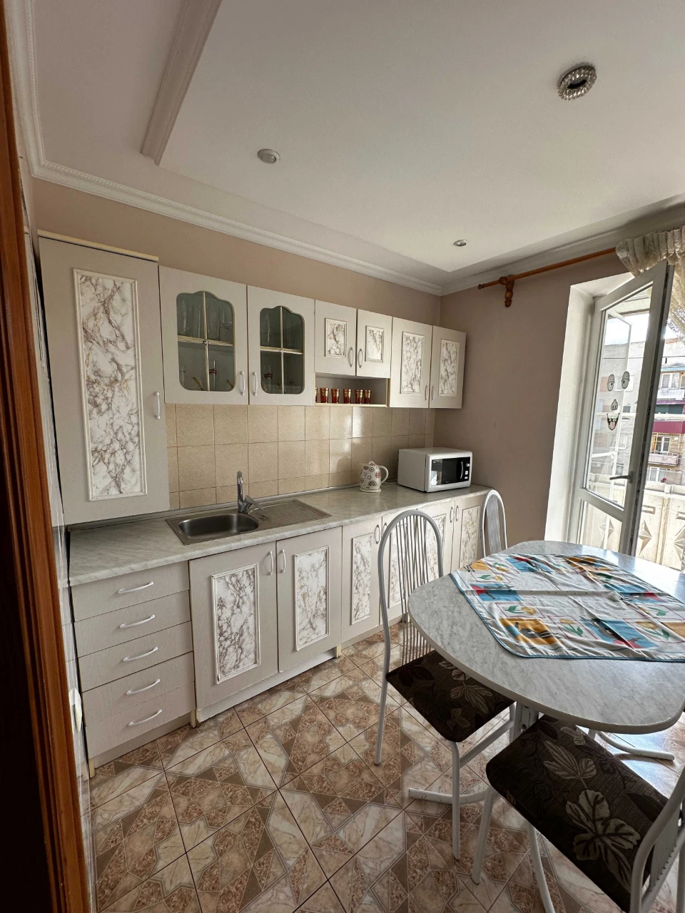 3-room apartment for sale in the city of Tyachiv