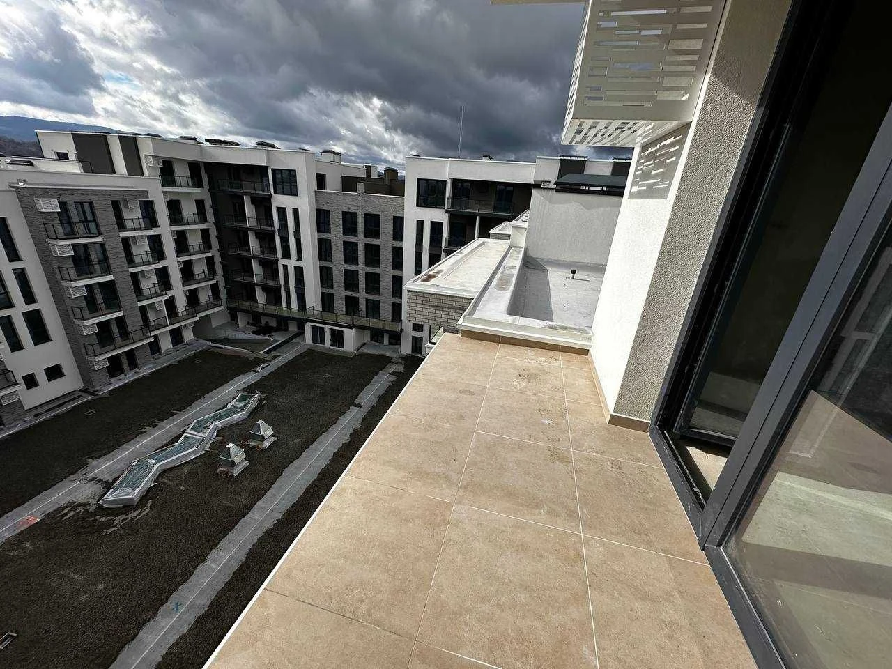 Продається квартира у місті Тячів у Sky Towers