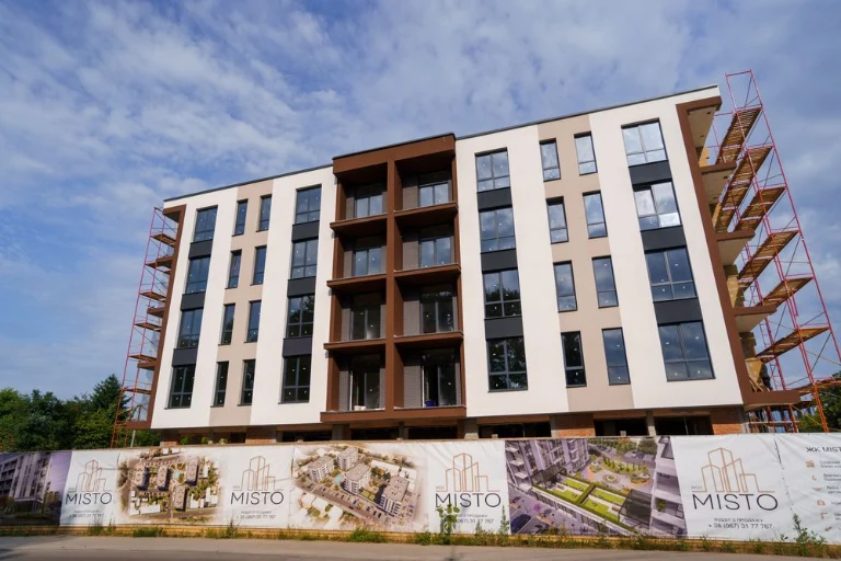 One-bedroom apartment 35.6 sq m in new building ЖК "MISTO"