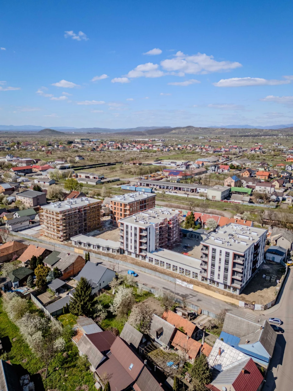 Two-bedroom apartment 60 sq m in new building "MISTO"