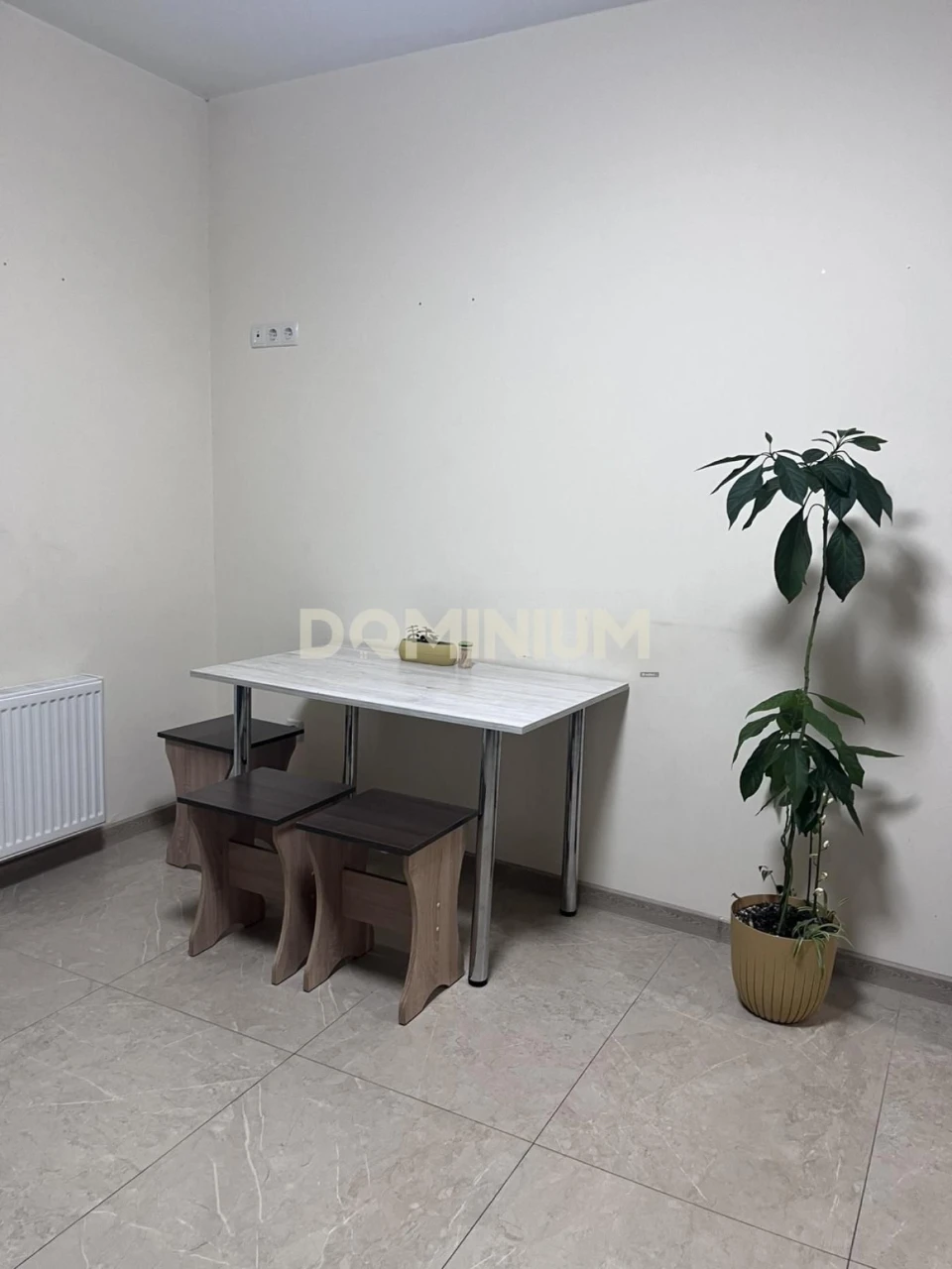 Продаж.  Квартира.  Хуст