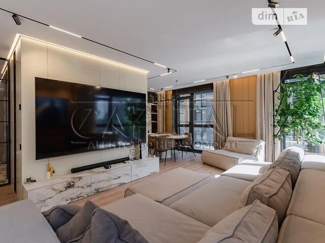 Sale of 3-room apartment 118.7 sq. m. on Predslavynska Street 42 • I