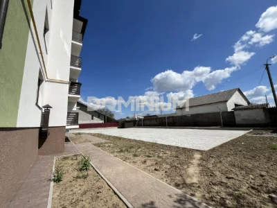 Продається 3-кімнатна квартира в м. Хуст