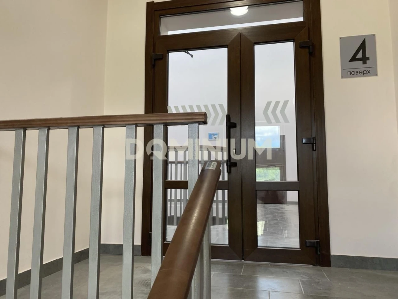 Продається 3 кімнатна квартира в м. Хуст