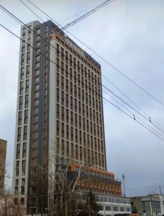 Продаж: West Hall Видова квартира з неймовірним краєвидом на