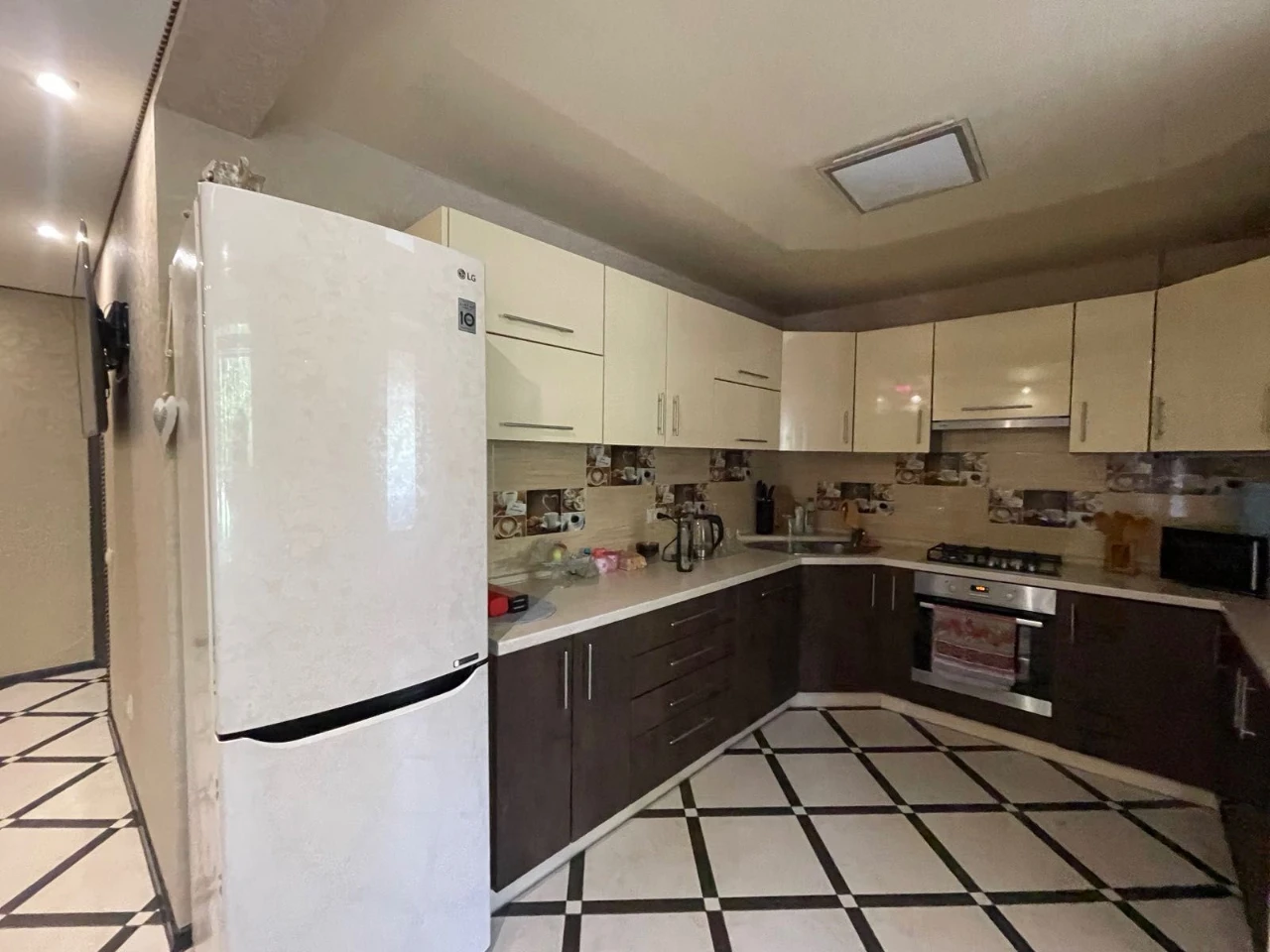 3 bedroom apartment for sale in the city of Khust