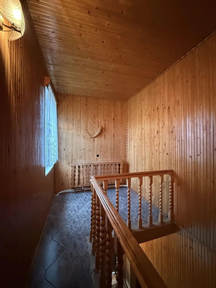 For Sale: Cozy 3-bedroom apartment in the center of Chop, can be financed