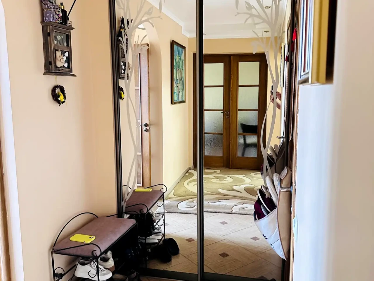 2-room apartment for sale, 56 m² on the 5th floor.