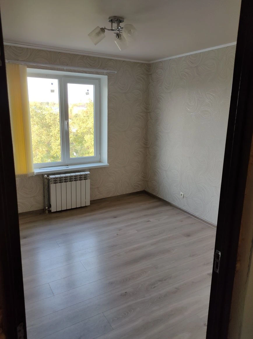 For Sale: 3-room apartment in Volynsk