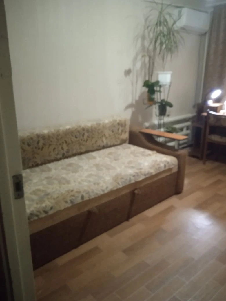 2комнатная квартира.г Вольнянск  Запорожская обл.