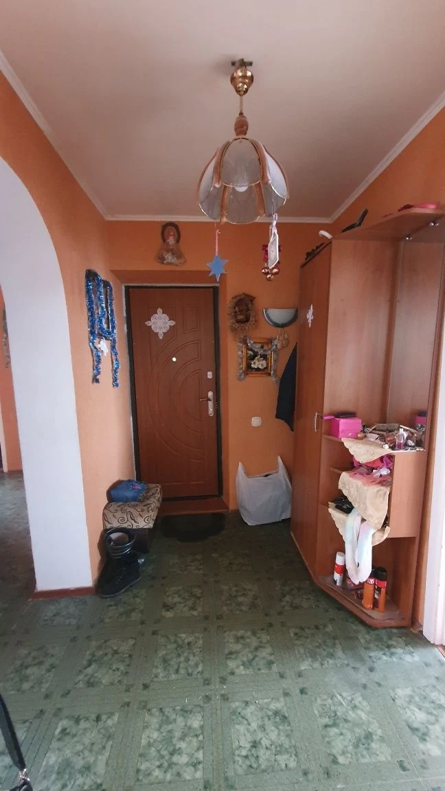 Apartment for Sale: 4 Rooms