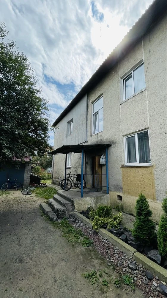 Квартира в м. Галич, 2 кімнати. Газове опалення.