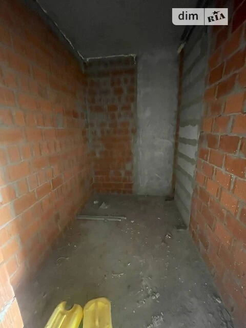 Sale of 2-room apartment 67 sq. m. on Metrologicalhna Street 17, apt. 85