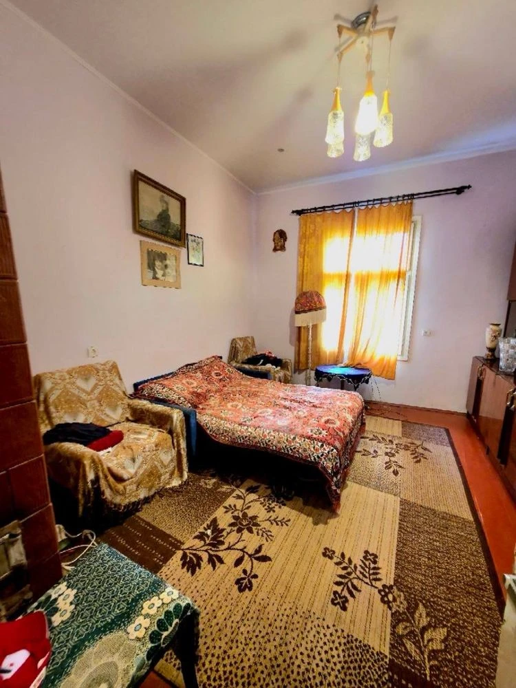 Продаж 4-комнатной квартиры в г. Долина