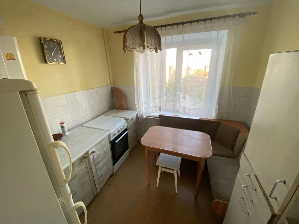 3-кімнатна квартира від власника, м. Долина (вул. Хмельницького 1)