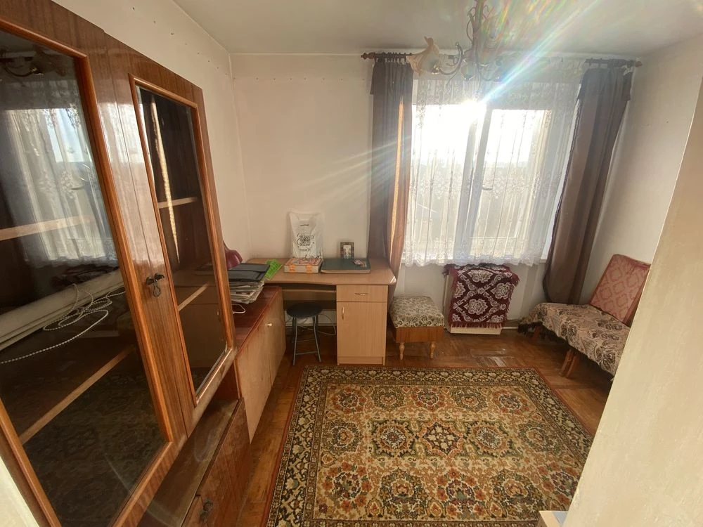 3-кімнатна квартира від власника, м. Долина (вул. Хмельницького 1)