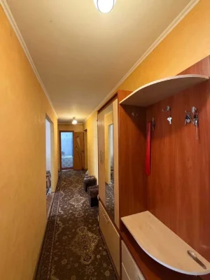Продається! Уютная трехкомнатная квартира в центре Долины